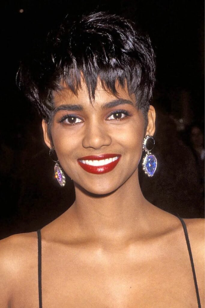 90s Hairstyles for Women including short pixie cuts