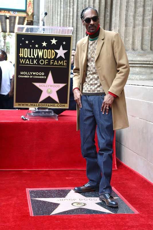 how tall is snoop