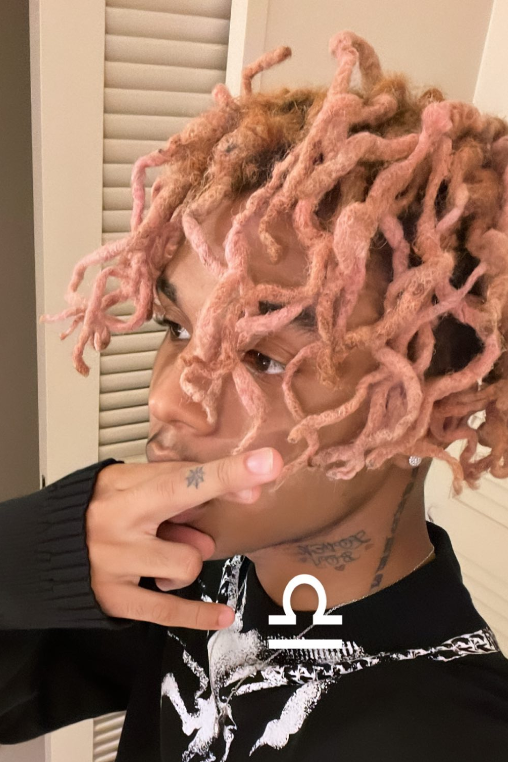 pink twist out