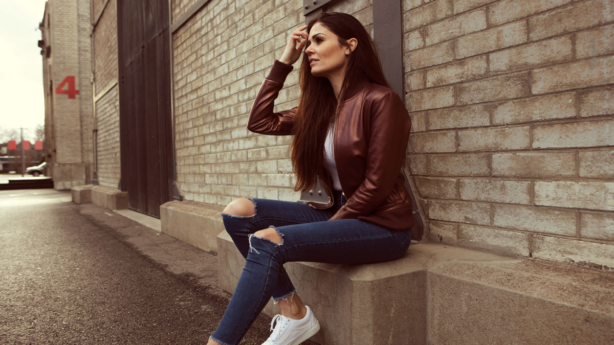 Refresh-Your-Look-With-Bomber-Leather-Jackets