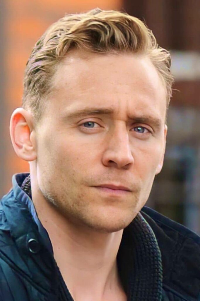 Tom Hiddleston Hair in blonde