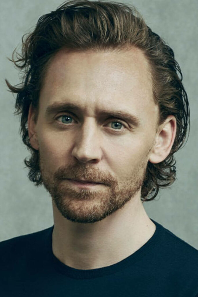 Tom Hiddleston Hair at medium length
