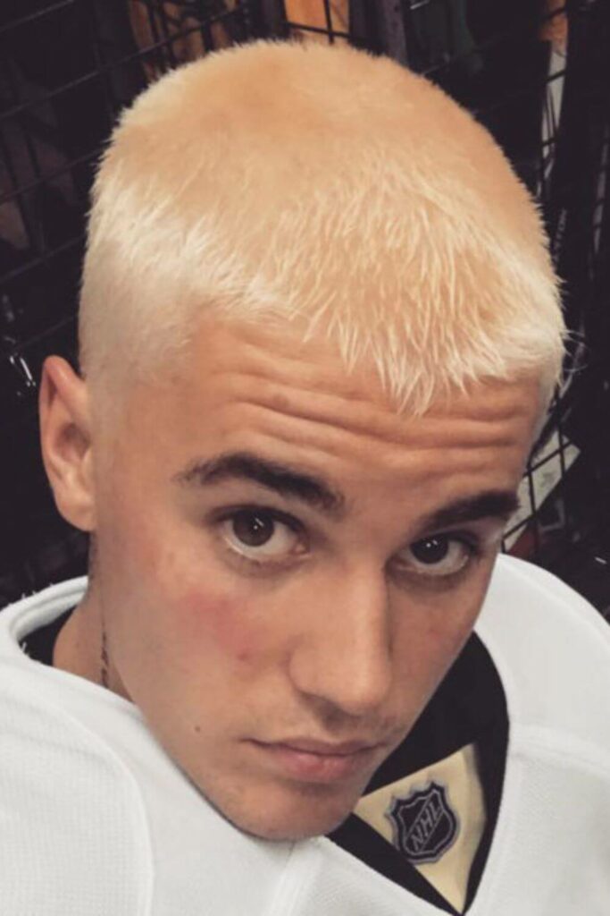 Justin Bieber Buzz Cut in Blonde
